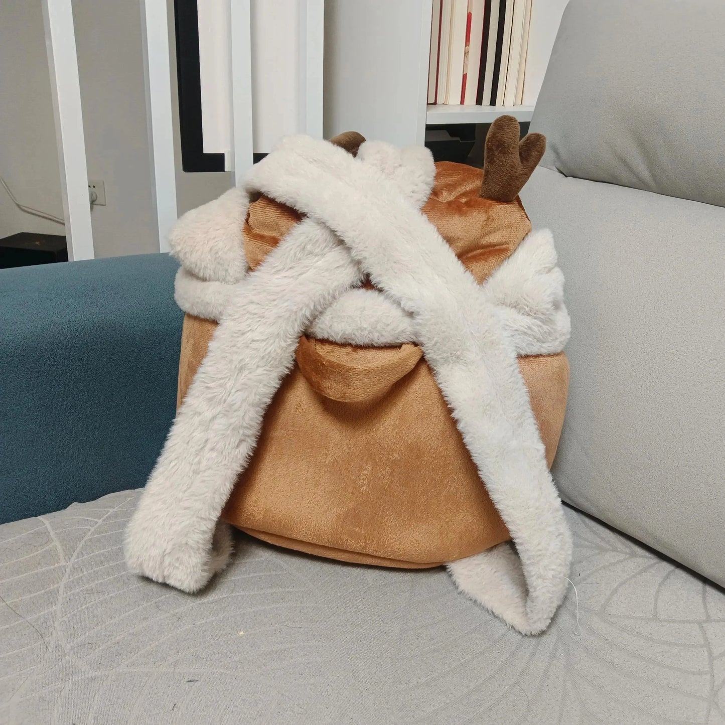 Winter Cat Backpack Carrier Warm Cozy Portable Travel Bubble Bag for Small Cats Kitten Airline Approved Pet Taxi to Vet